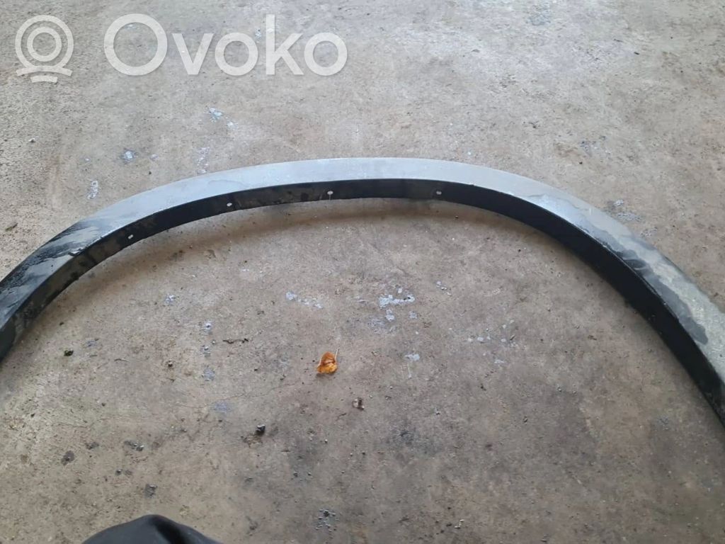 BMW X5 E70 Priekšējās arkas apdare 