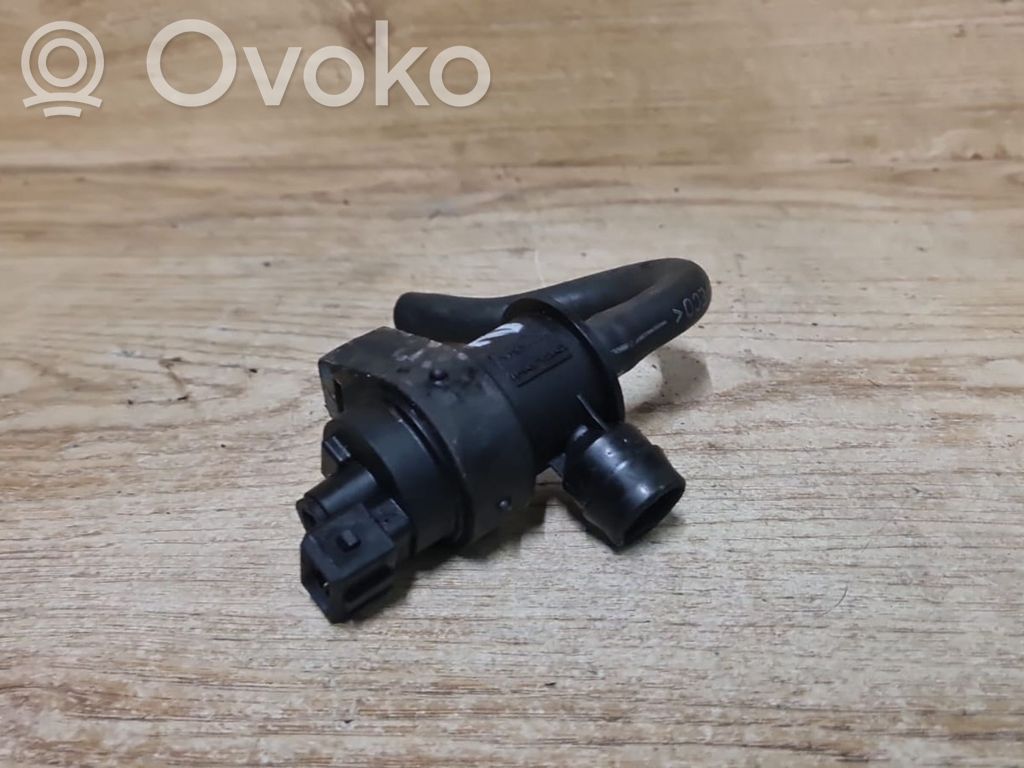 Válvula de vacío   8658909