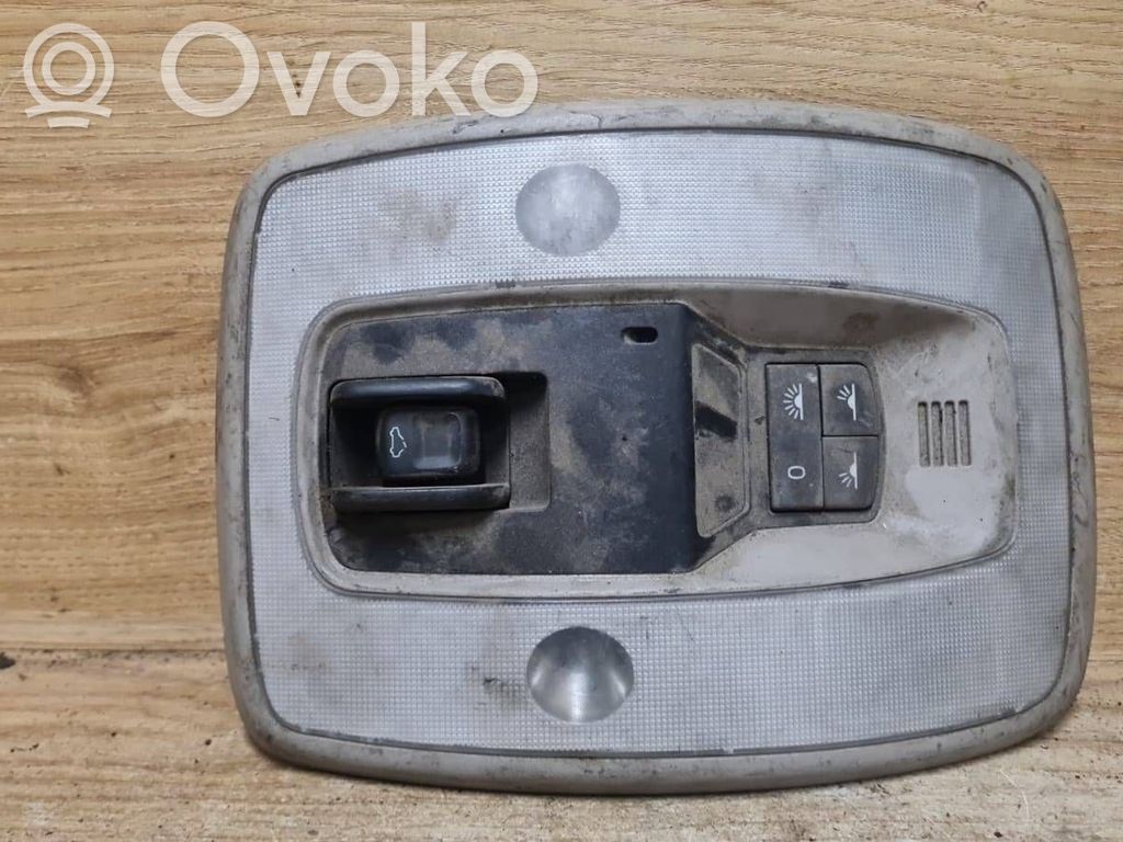 Volvo V70 Éclairage lumière plafonnier avant 
