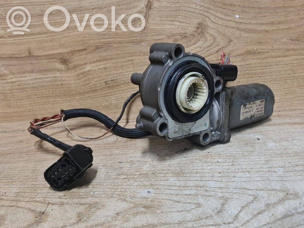 Unité de commande, différentiel boîte de transfert   0130008507