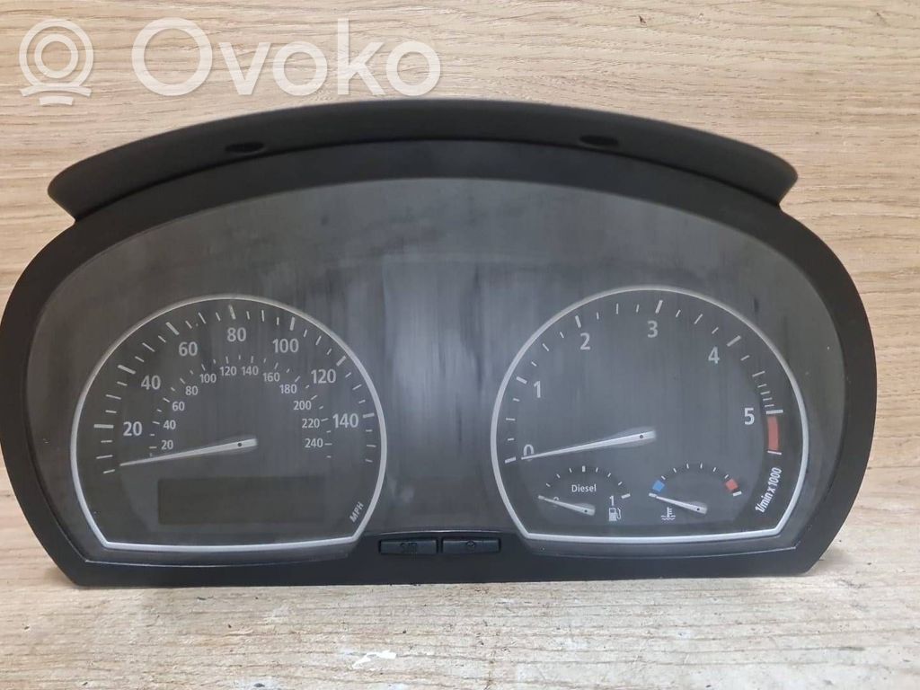 BMW X3 E83 Speedometer (instrument cluster) 