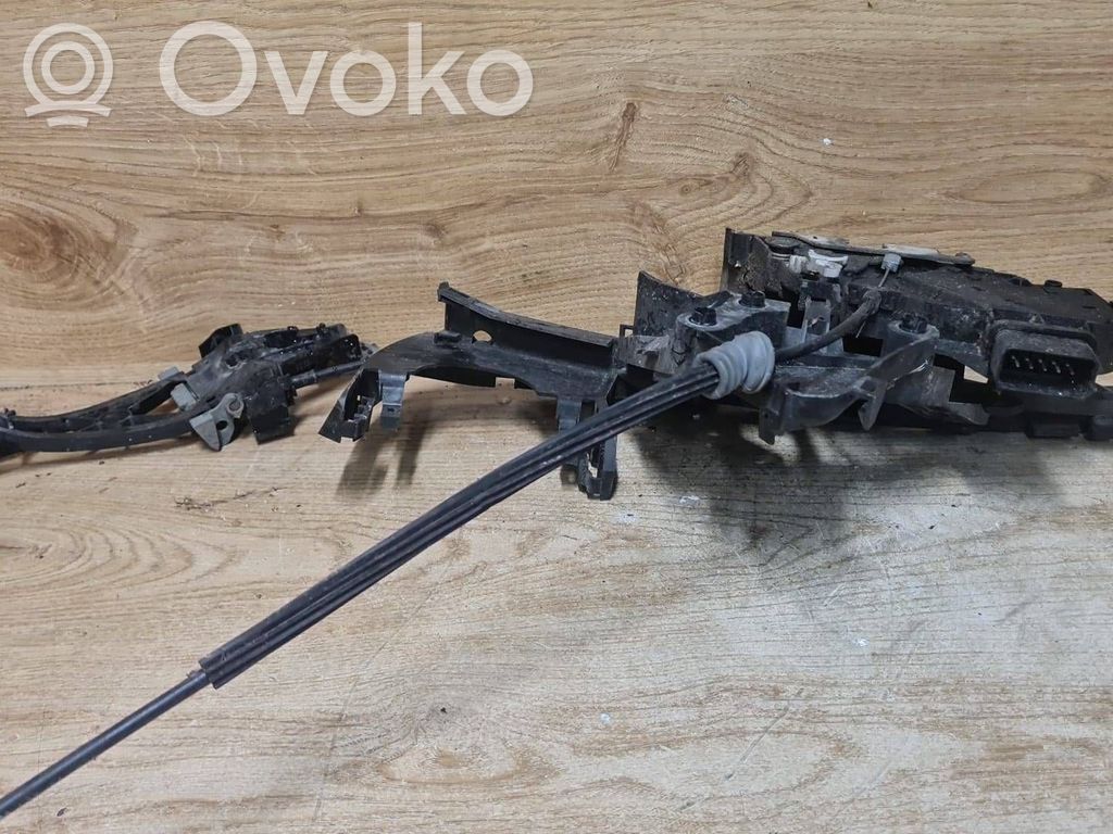 Volvo V50 Priekinė durų spyna 