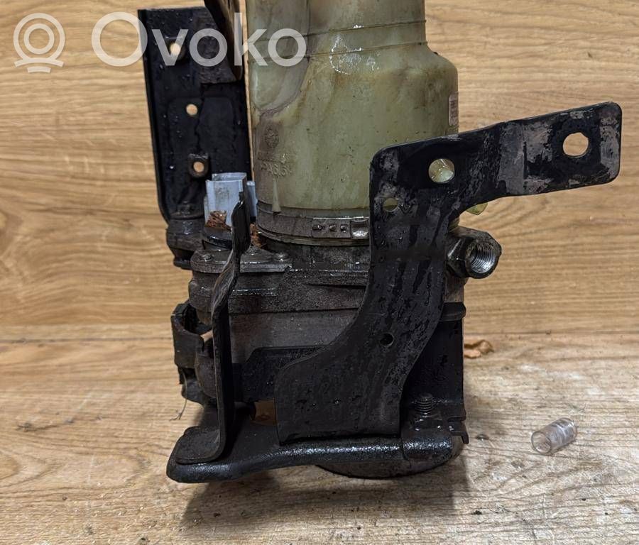 Volvo C30 Pompa servosterzo 