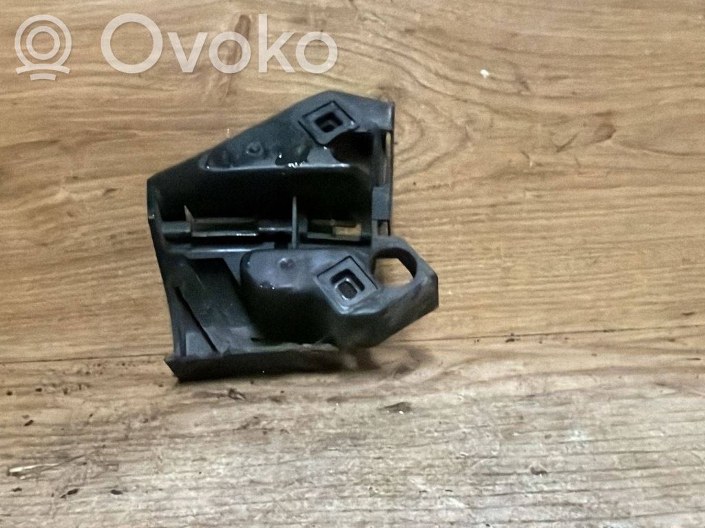 Volvo C30 Front bumper mounting bracket 