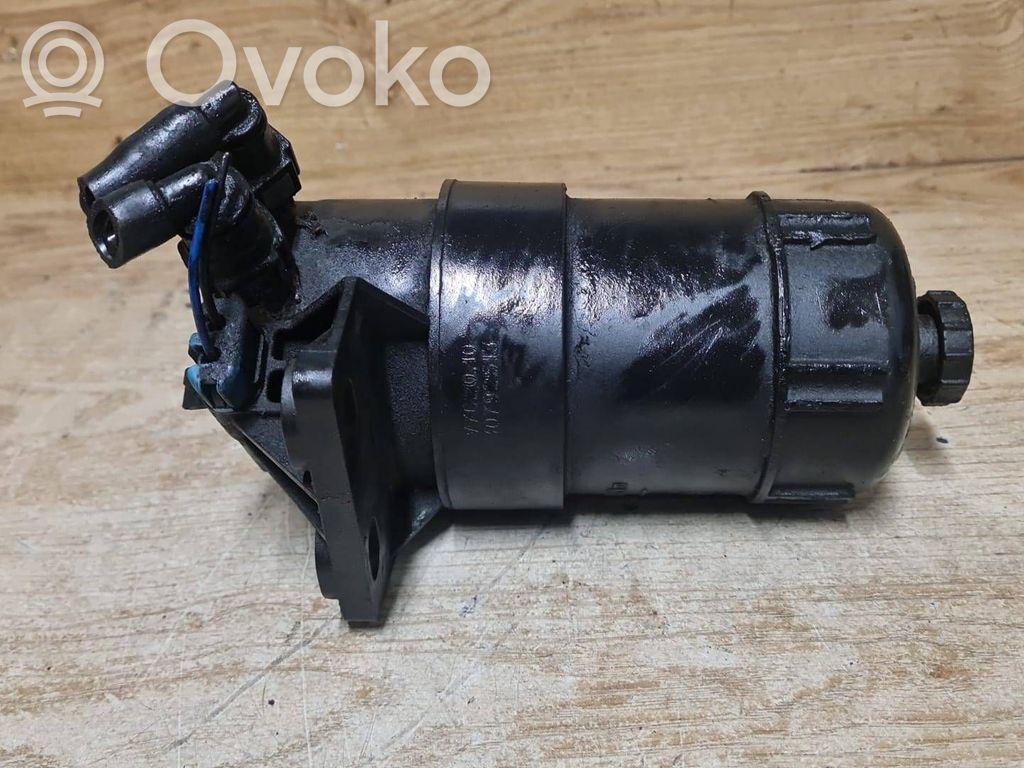 Volvo XC90 Obudowa filtra paliwa 