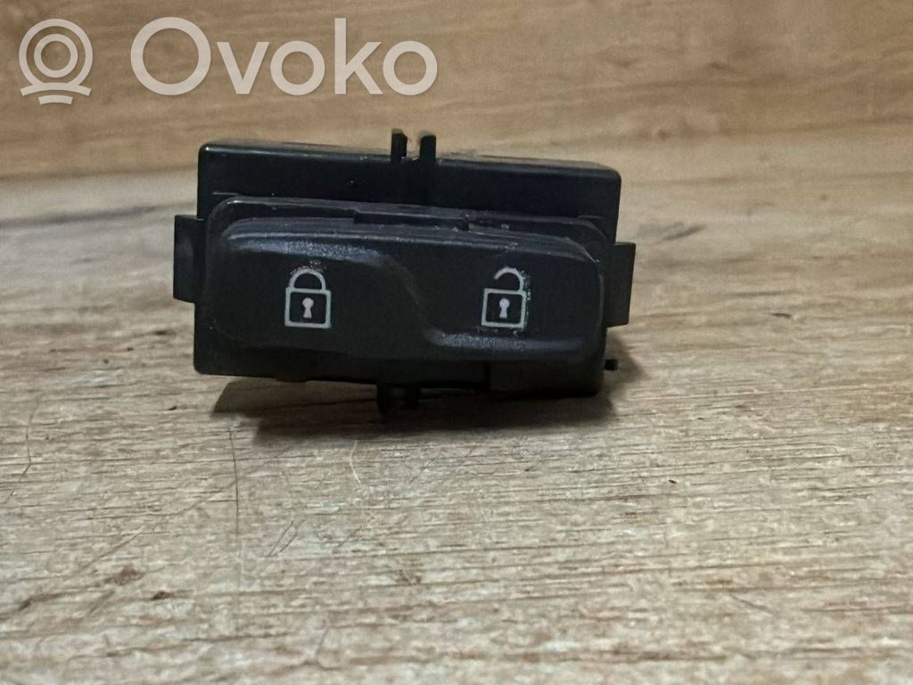 Volvo V70 Buton comutator închidere centralizată 