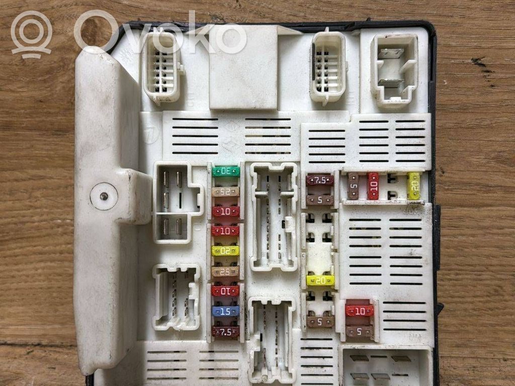 Renault Master III Fuse module 