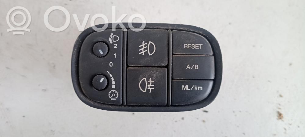 Interrupteur d’éclairage   2R8311654