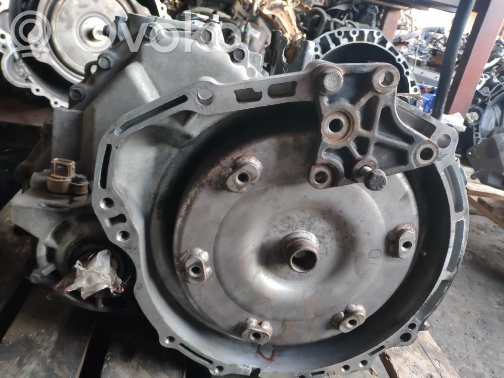 KIA Carnival Manual 5 speed gearbox 