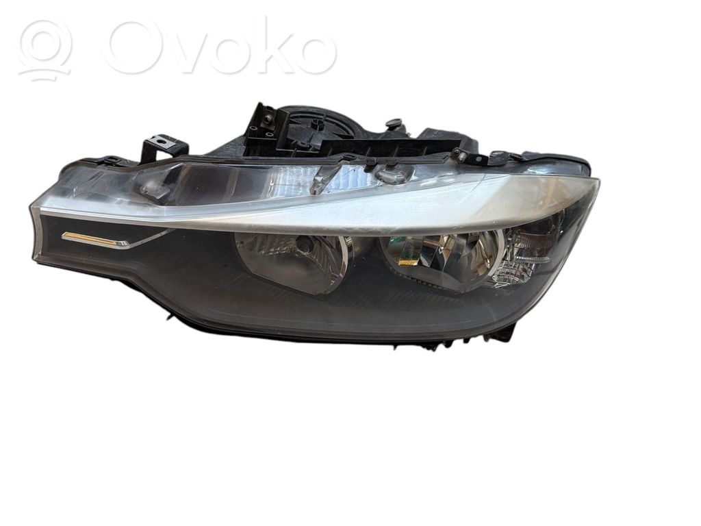 BMW 3 F30 F35 F31 Lampa przednia 