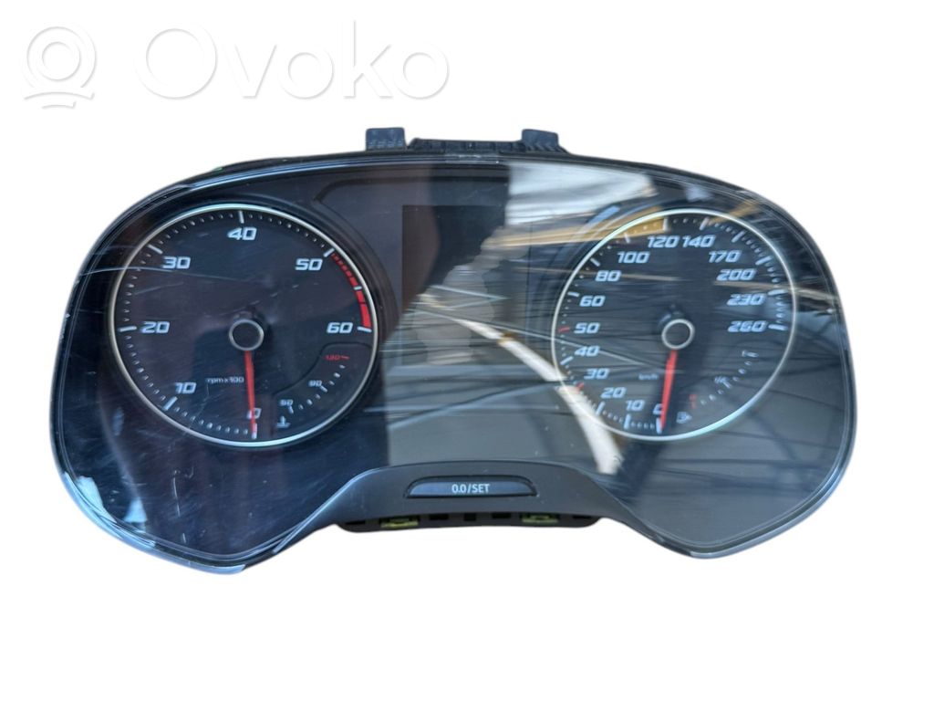 Seat Leon (5F) Spidometrs (instrumentu panelī) 