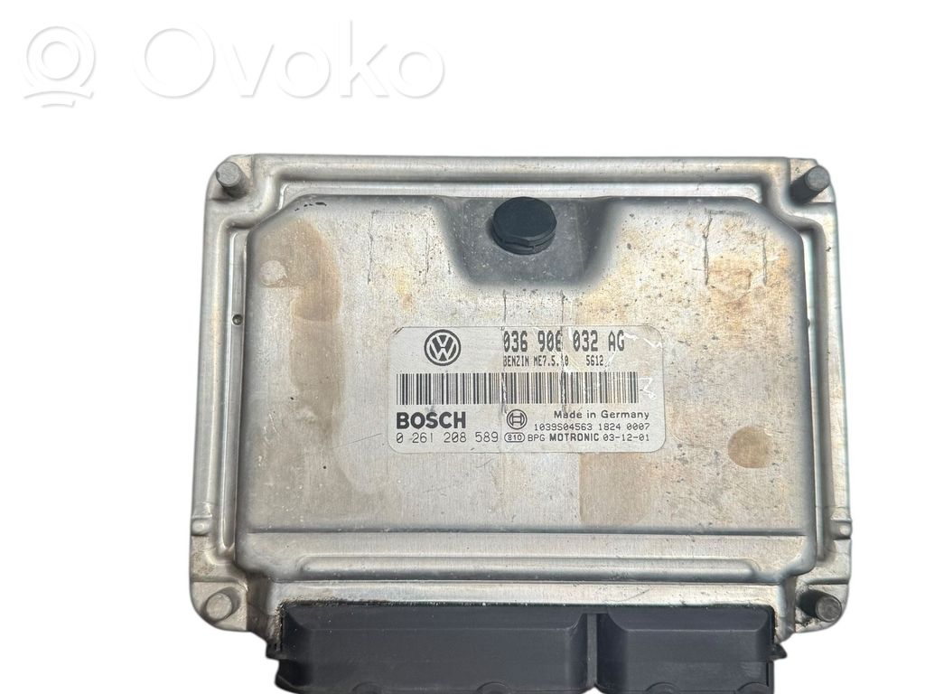 Skoda Octavia Mk2 (1Z) Engine control unit/module 