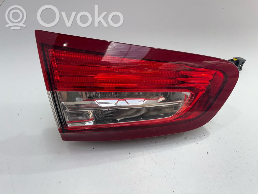 DS Automobiles 5 Takaluukun takavalot 