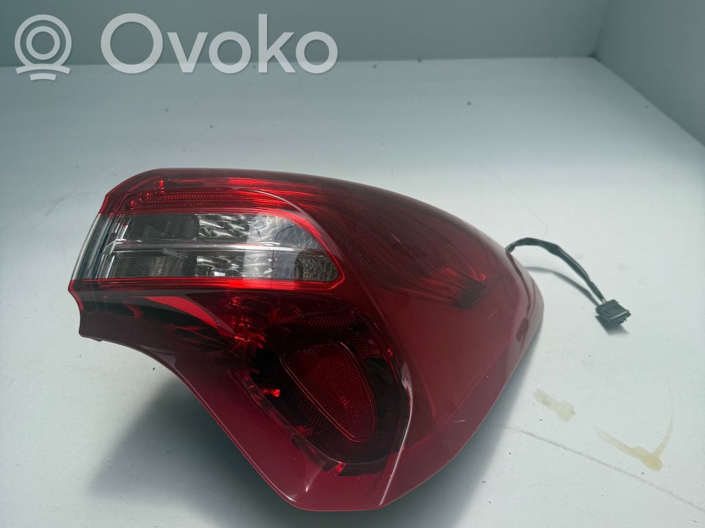 DS Automobiles 5 Takavalot 
