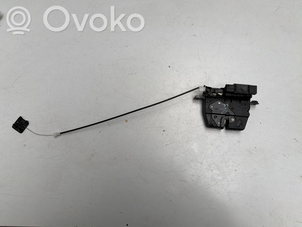 BMW 5 F10 F11 Lastausoven lukko 