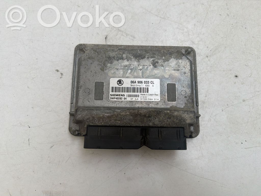 Skoda Octavia Mk2 (1Z) Engine control unit/module 
