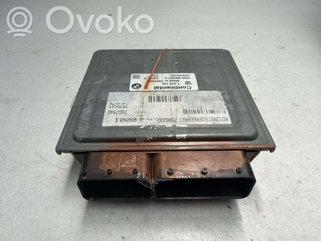 BMW 1 E81 E87 Engine control unit/module 