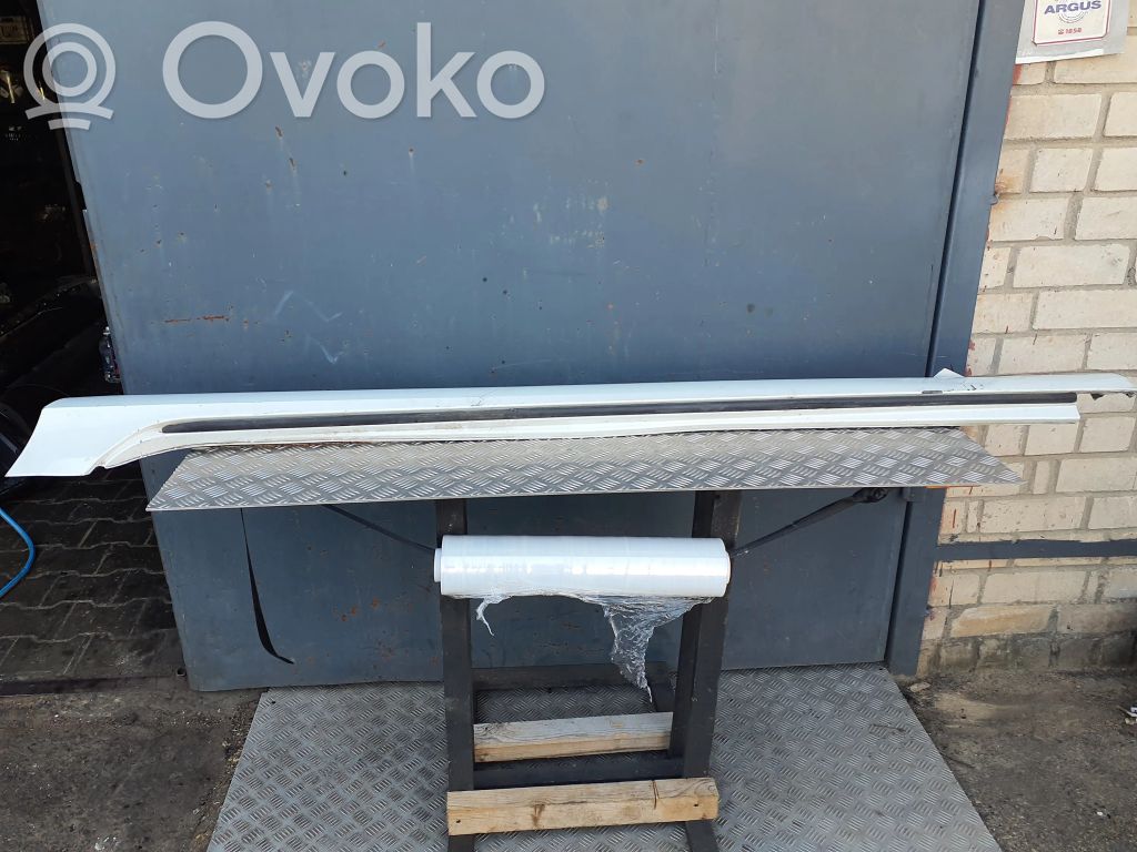 Sill   39815580