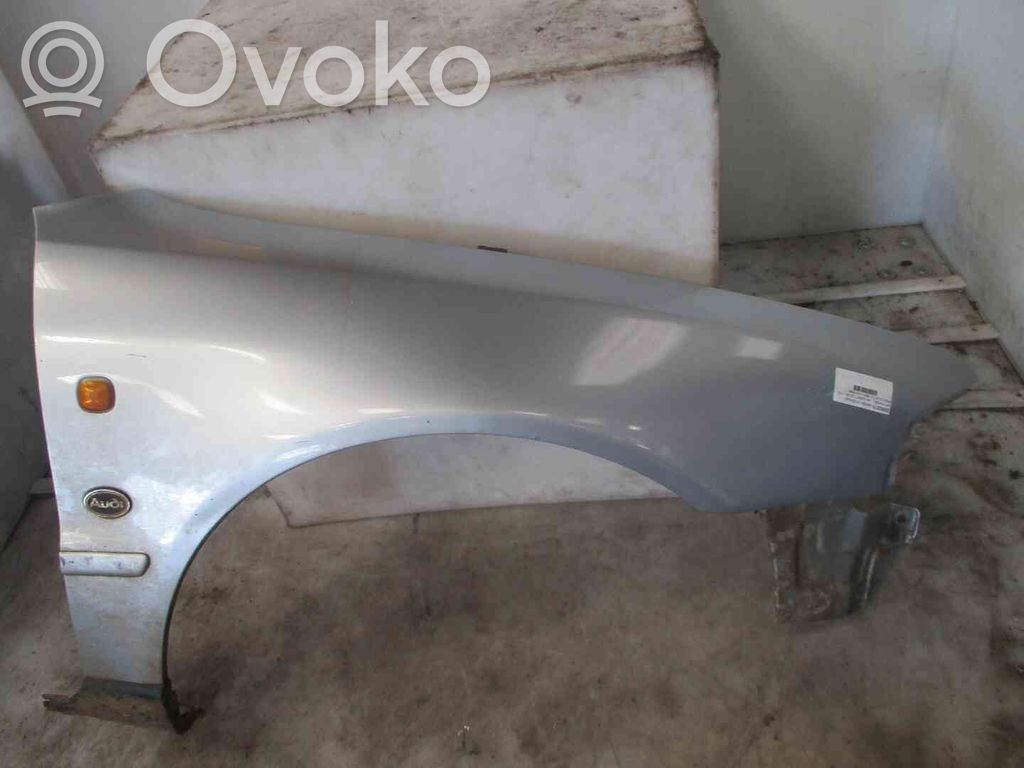 Audi A4 S4 B5 8D Guardabarro 