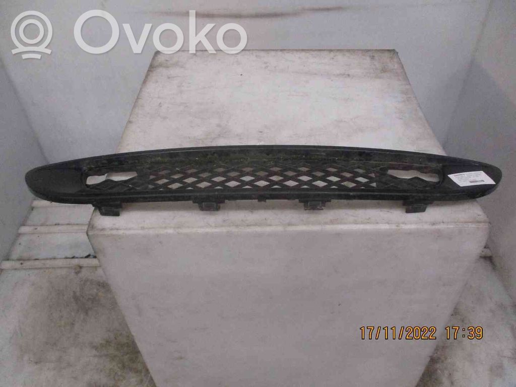 Smart ForTwo II Maskownica / Grill / Atrapa górna chłodnicy 