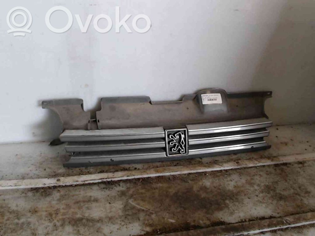 Peugeot 405 Grilă radiator față 