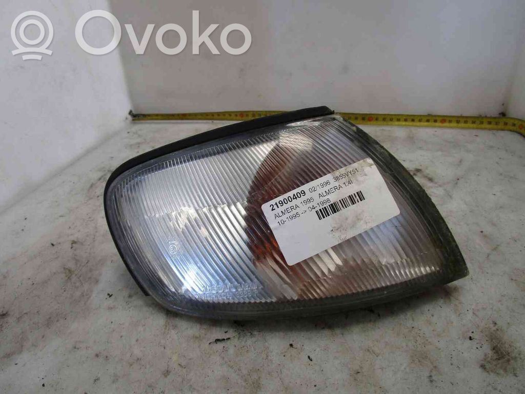Nissan Almera Frontblinker 