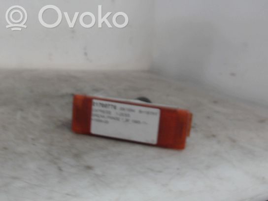 Etusuuntavilkku   7701203558,21700776,2501675,VDMS4