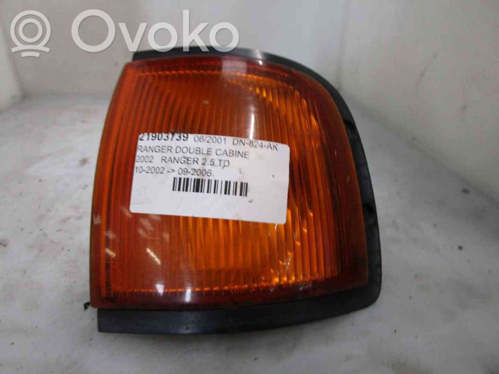 Front indicator light   REF,21903739,2524188,VDMS4