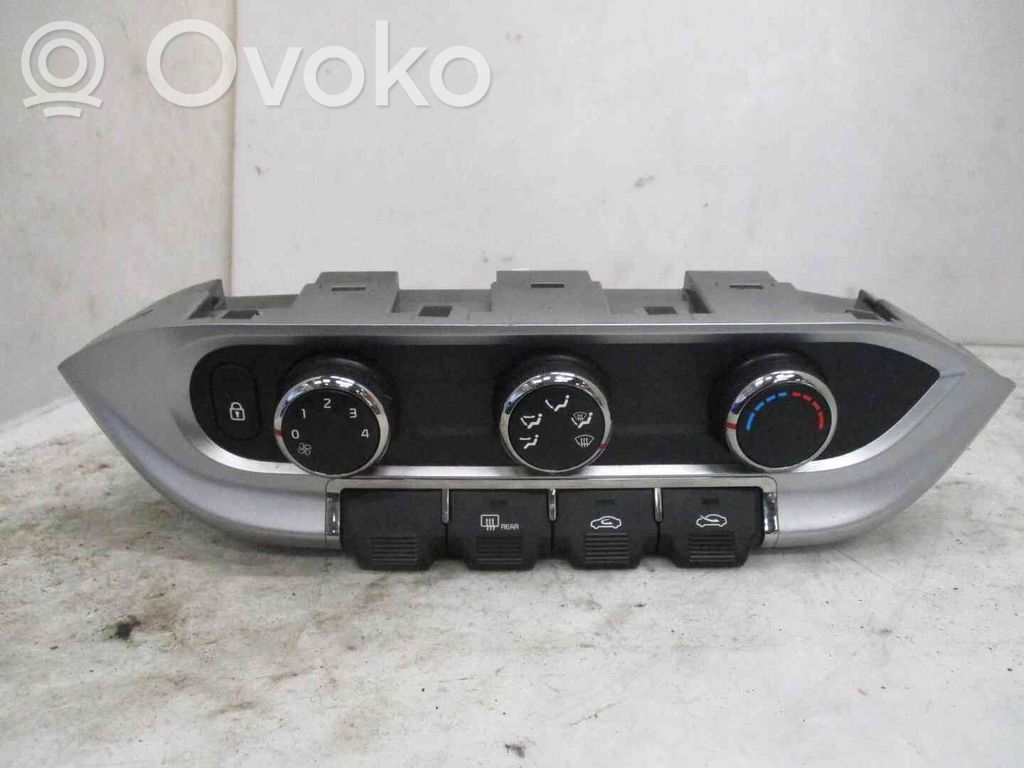 KIA Rio Climate control unit 
