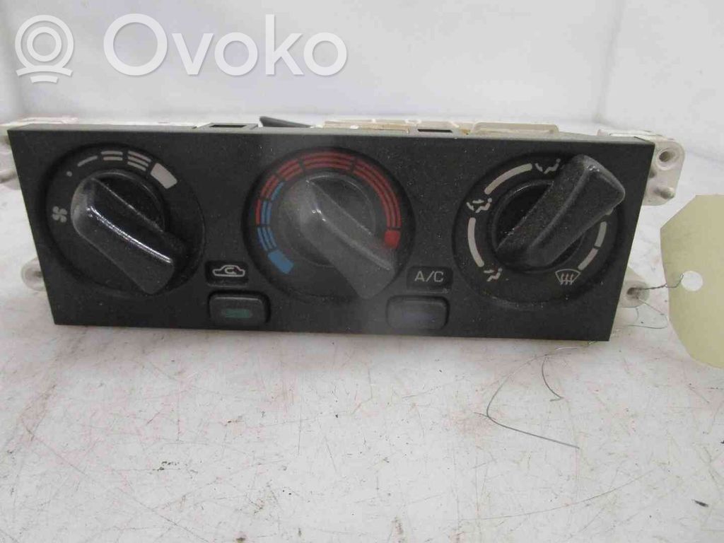 Panel klimatyzacji   275151N701,21903675,2524064,VDMS4