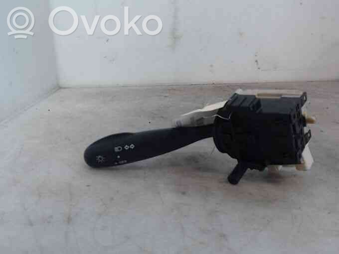 Toyota Yaris Commodo de clignotant 