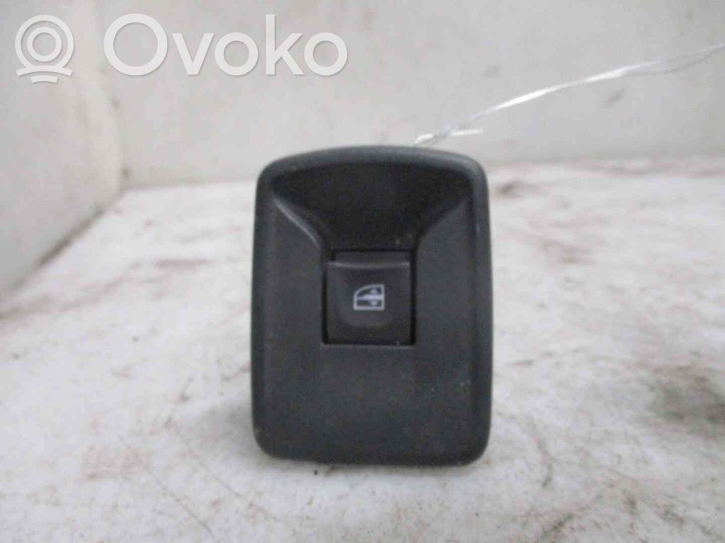 Dacia Sandero II Elektrisko logu slēdzis 