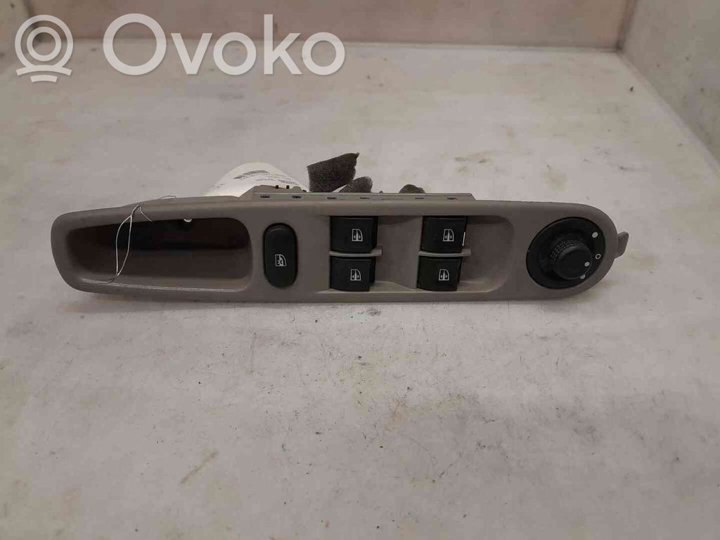 Renault Zoe Comutator comandă geamuri electrice 