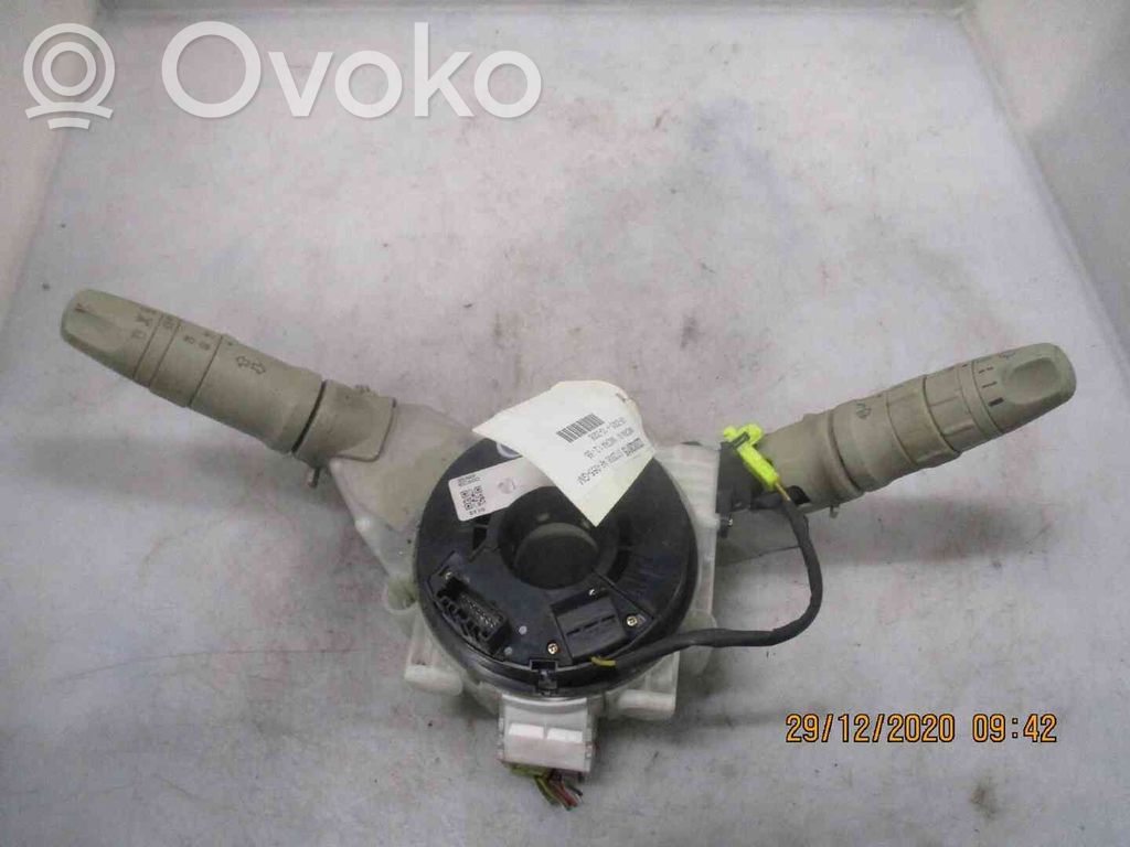 Nissan Micra Bloc semnalizator și ștergător parbriz 