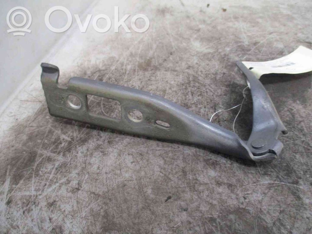 Ford Fiesta Zawiasy pokrywy / maski silnika 
