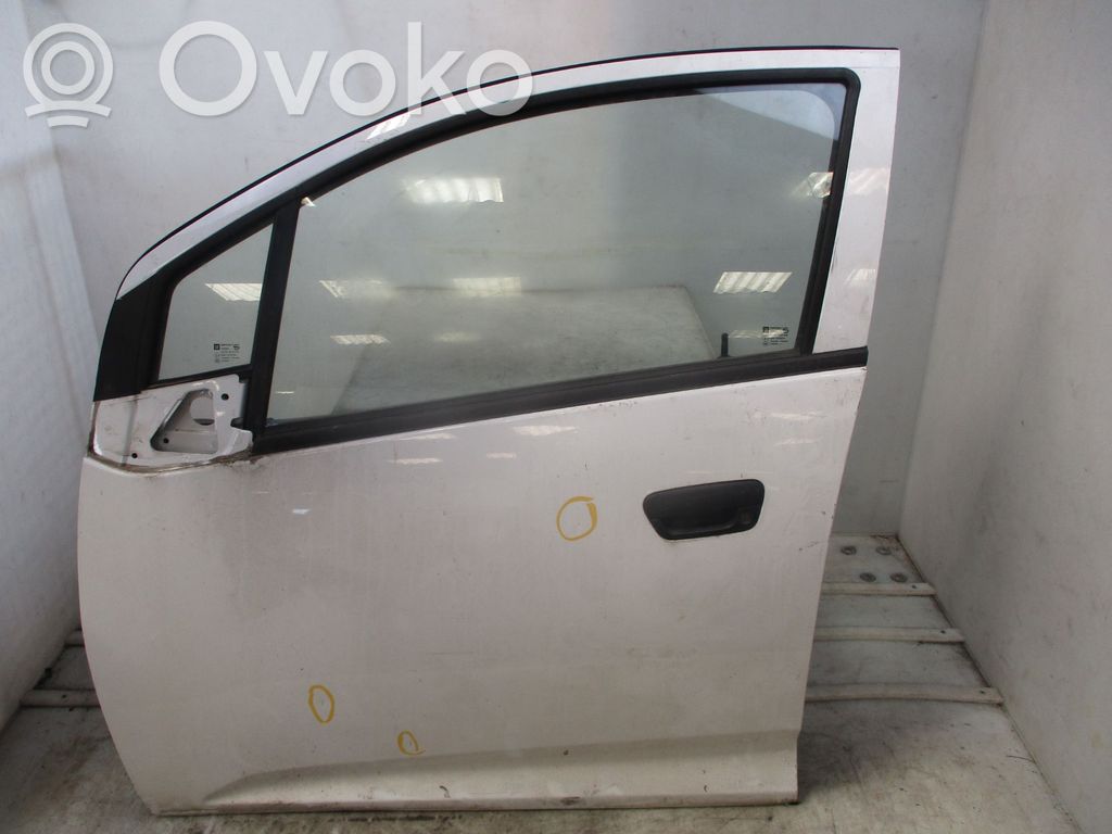 Chevrolet Spark Дверь 