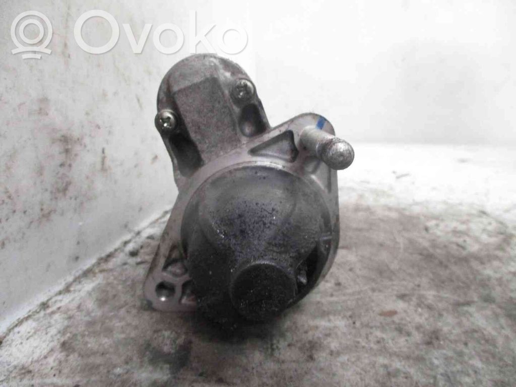 Suzuki Swift I Starter motor 