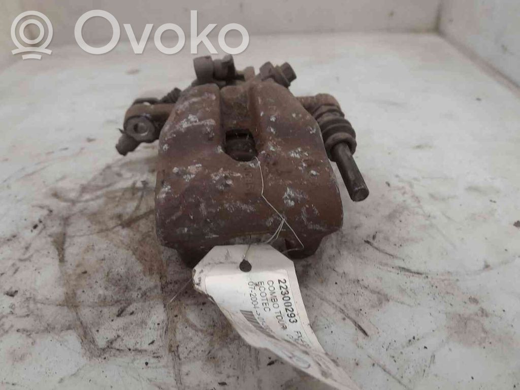 Opel Combo C Tylny zacisk hamulcowy 