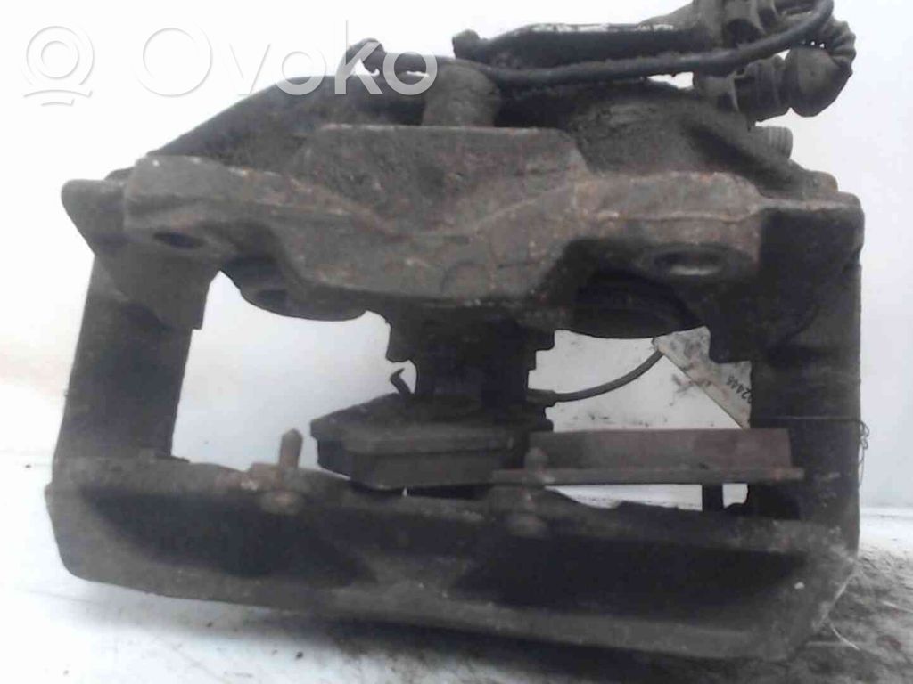 Audi A8 S8 D2 4D Etujarrusatula 