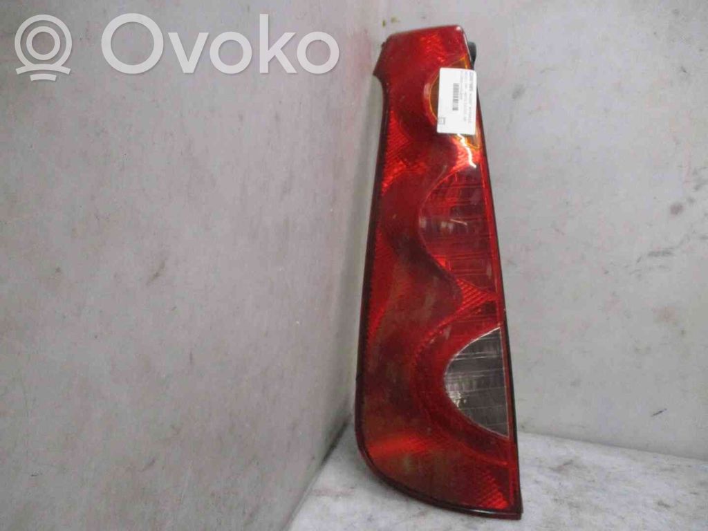 Nissan Note (E11) Luci posteriori 