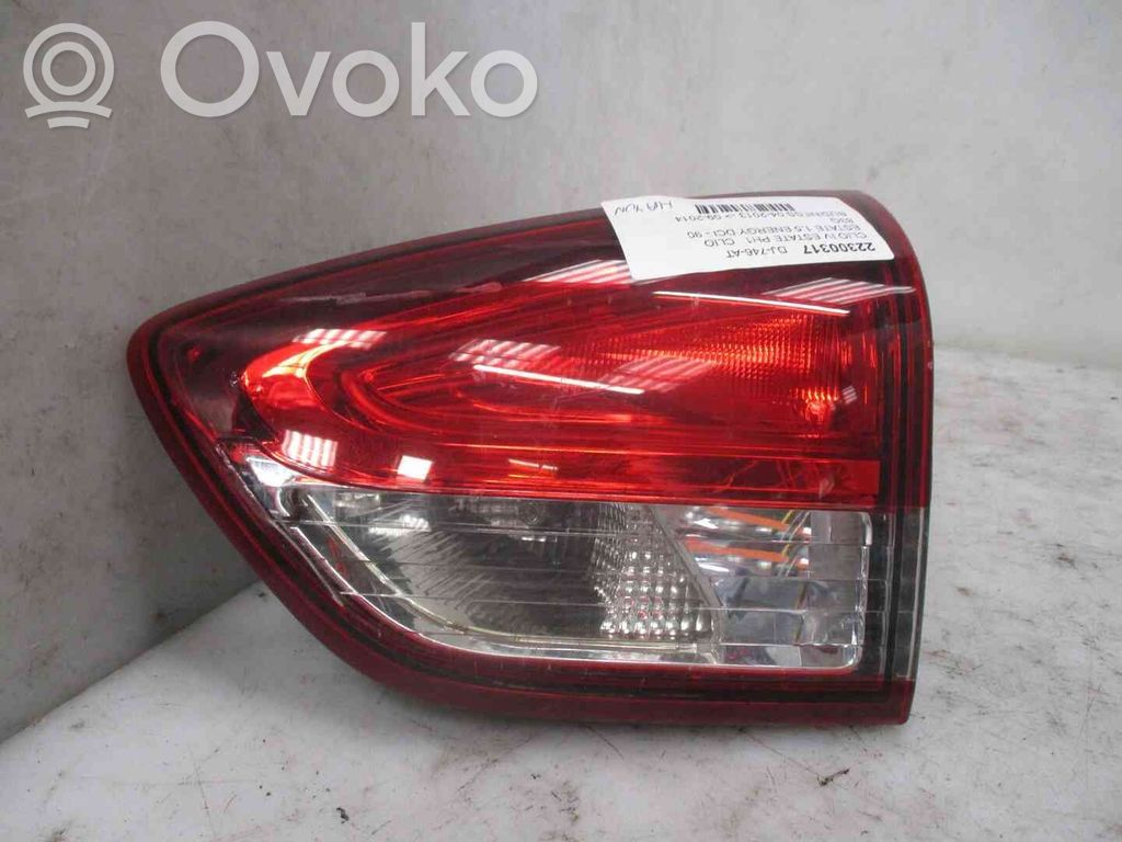 Renault Clio IV Luci posteriori del portellone del bagagliaio 