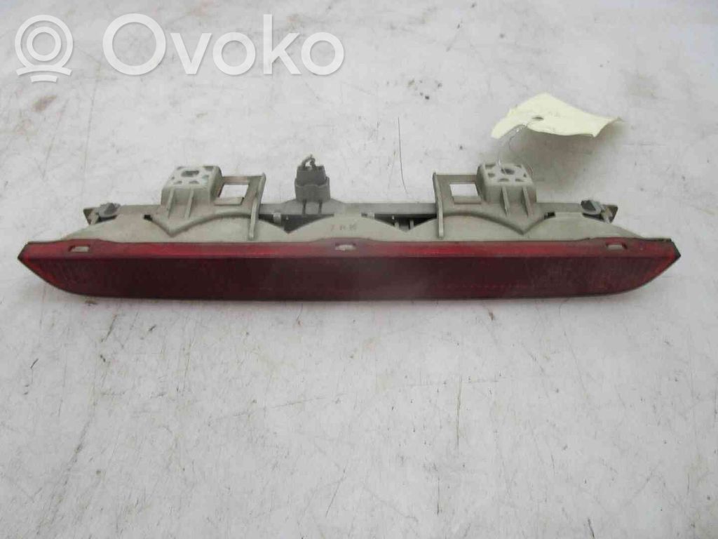 Toyota Corolla Verso E110 Third/center stoplight 