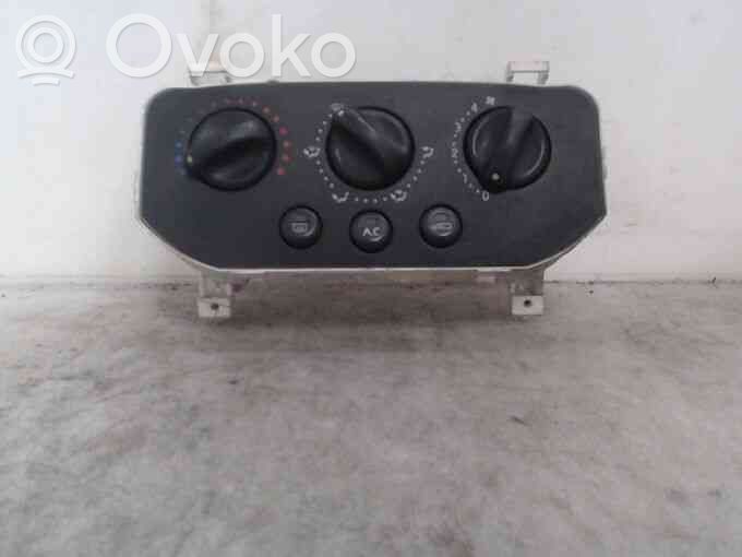 Renault Clio II Climate control unit 
