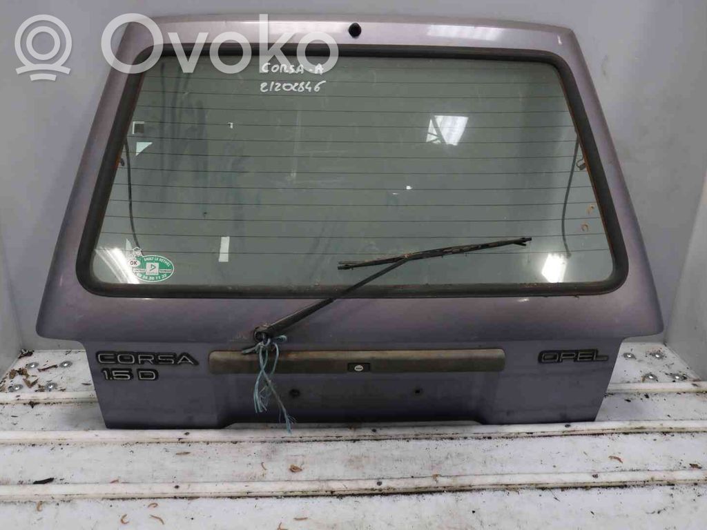 Opel Corsa A Puerta del maletero/compartimento de carga 