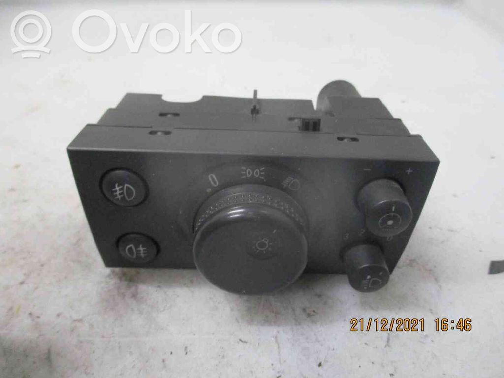 Light switch   13178317,22003098,2531801,VDMS4