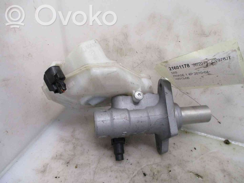 Volvo S60 Cilindro de freno maestro 