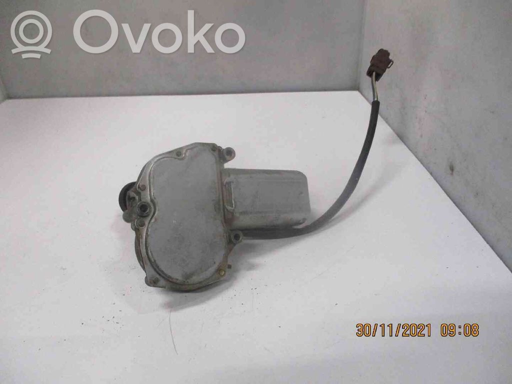 Peugeot 106 Silniczek wycieraczki szyby tylnej 