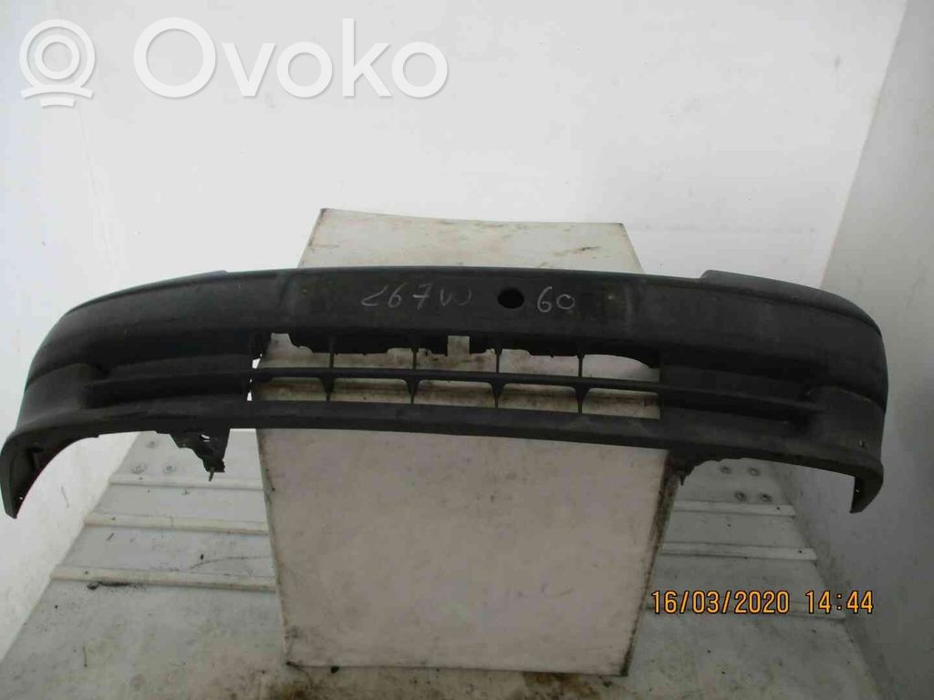 Renault Clio I Parachoques delantero 