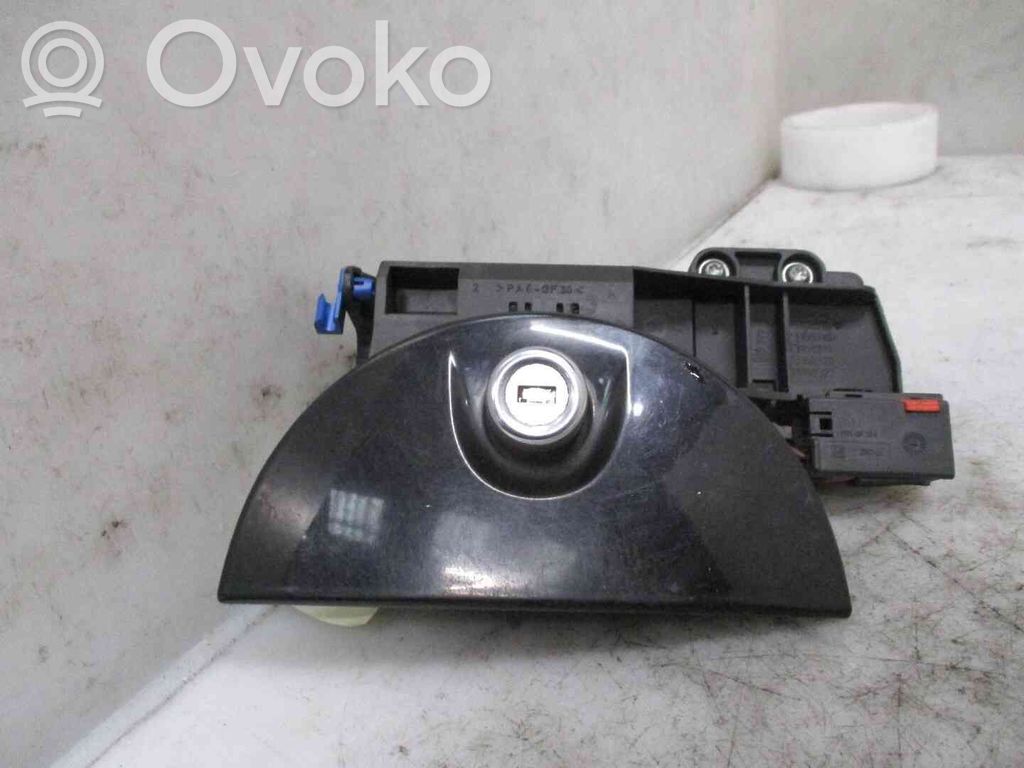 Opel Meriva A Maniglia esterna del portellone posteriore/bagagliaio 