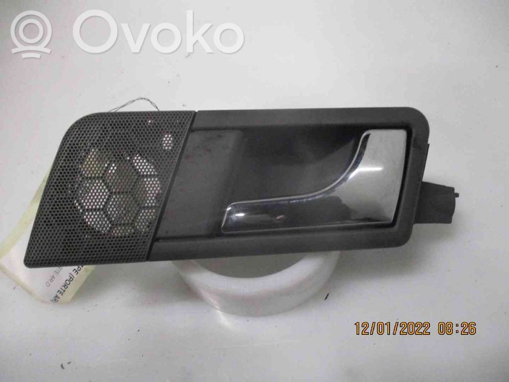 Audi A2 Manecilla interna puerta trasera 